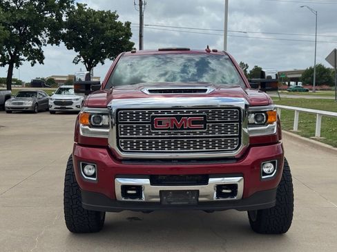 Used 2018 GMC Sierra 3500 Denali w/ Duramax Plus Package AWD/4WD image 2