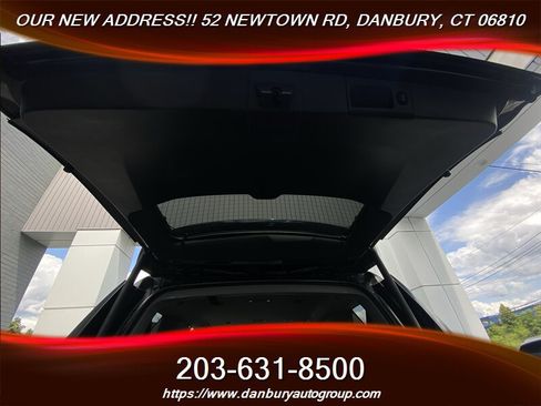 Used 2018 Chevrolet Tahoe LT AWD/4WD image 19