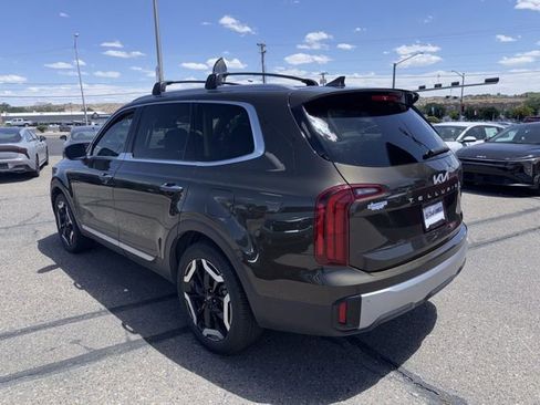 Used 2024 Kia Telluride S w/ S Sunroof Package AWD/4WD image 13