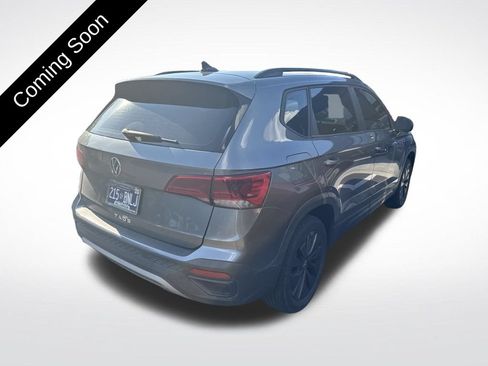 Used 2022 Volkswagen Taos S FWD image 5