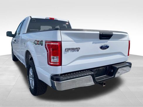Used 2017 Ford F150 XLT image 3