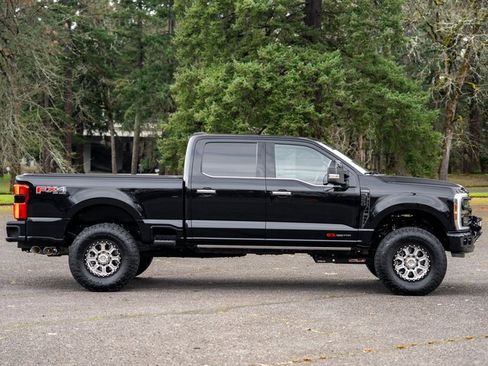 Used 2024 Ford F250 Platinum image 51