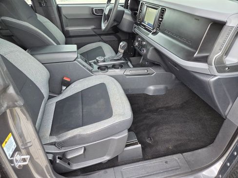 Used 2023 Ford Bronco 4-Door w/ Sasquatch Package AWD/4WD image 12