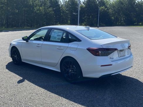 New 2025 Honda Civic Sport image 4