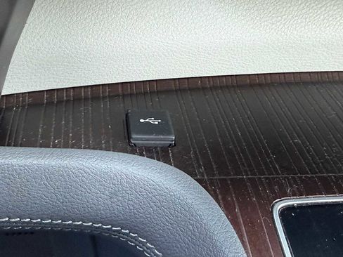 Certified 2022 Toyota Sienna LE FWD image 28