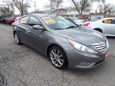 Used 2013 Hyundai Sonata SE image 3