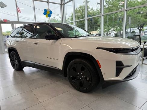 New 2025 Jeep Wagoneer S Launch Edition image 1