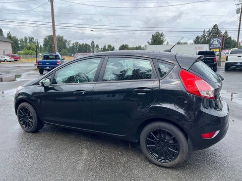 Used 2014 Ford Fiesta SE FWD image 21