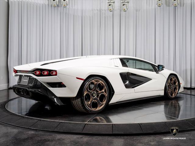Used 2022 Lamborghini Aventador Countach AWD/4WD image 43