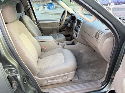 Used 2002 Mercury Mountaineer AWD image 19