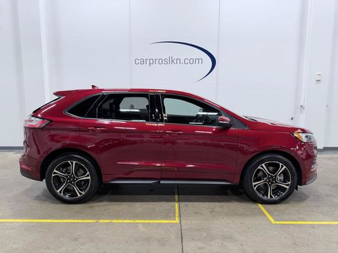 Used 2019 Ford Edge ST w/ Equipment Group 401A AWD/4WD image 8
