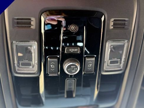New 2026 GMC Yukon XL Elevation AWD/4WD image 23