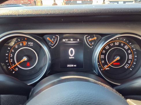 Used 2018 Jeep Wrangler Sport image 21