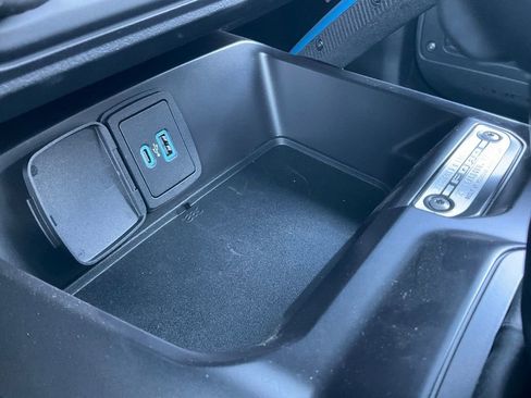 Certified 2024 Ford Bronco Black Diamond w/ Sasquatch Package image 73