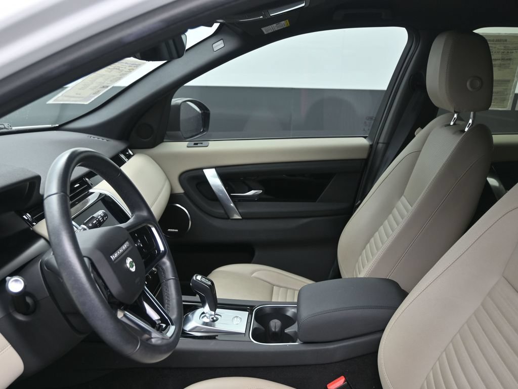 Used 2023 Land Rover Discovery Sport SE AWD/4WD image 11