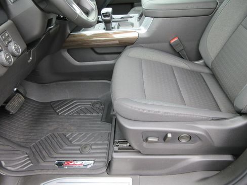 New 2026 Chevrolet Silverado 1500 LT Trail Boss w/ Safety Package image 24