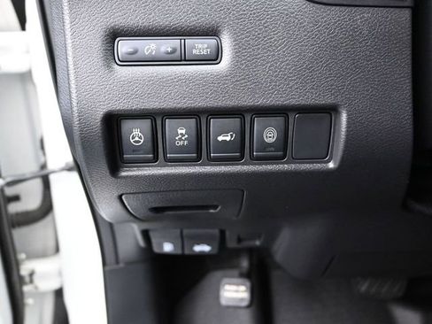 Used 2023 Nissan Murano SL AWD/4WD image 19