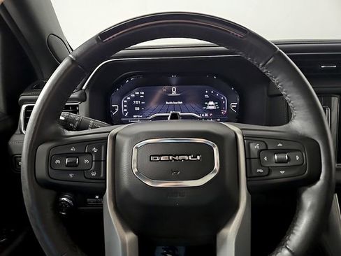 Used 2023 GMC Yukon XL Denali w/ Denali Reserve Package AWD/4WD image 24