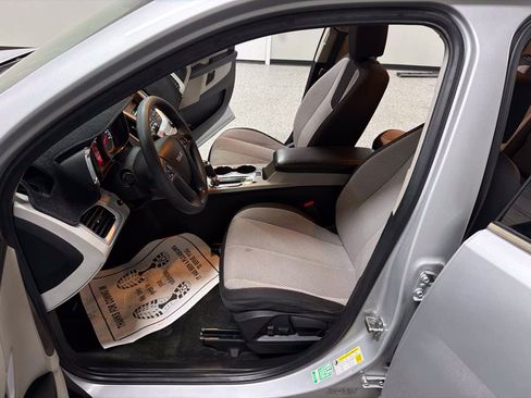 Used 2016 GMC Terrain SLE FWD image 11