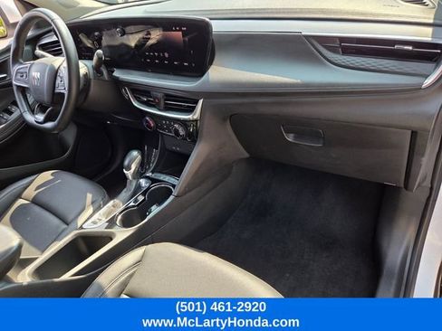 Used 2024 Buick Encore GX Sport Touring FWD image 16