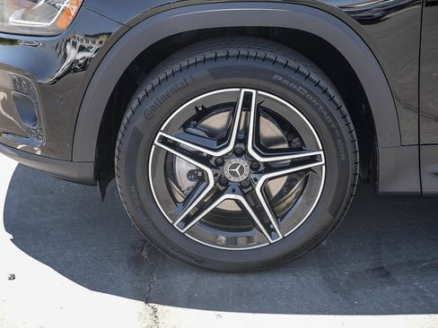 New 2026 Mercedes-Benz GLB 250 4MATIC image 9