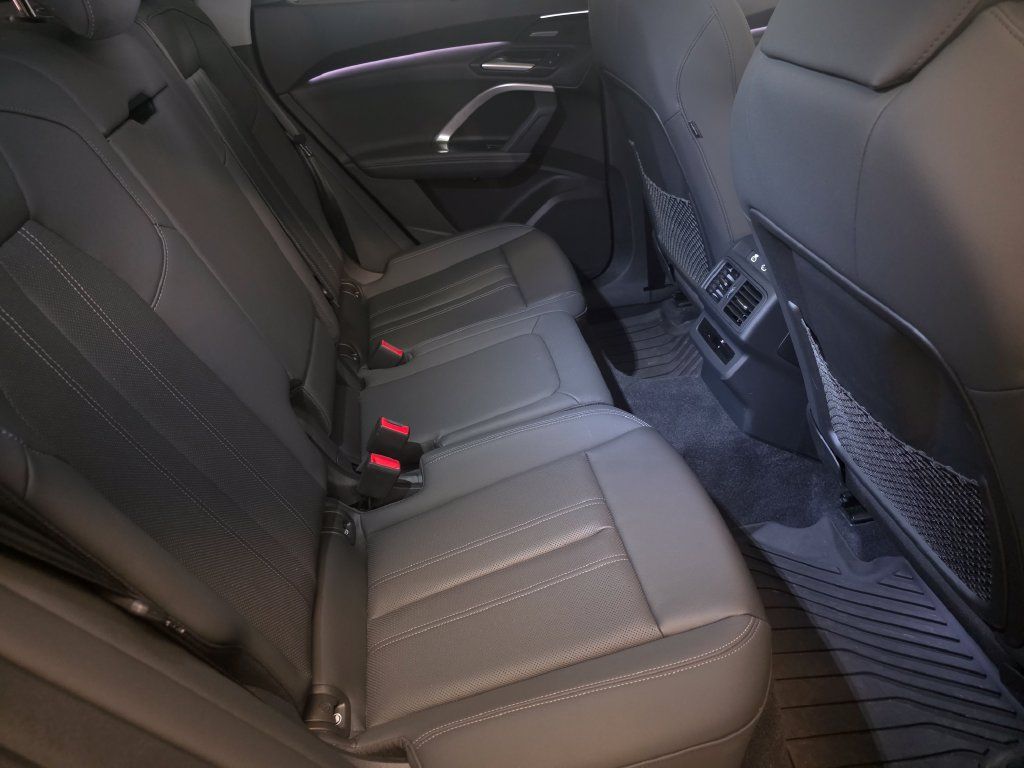 Certified 2025 Audi Q5 Premium AWD/4WD image 24