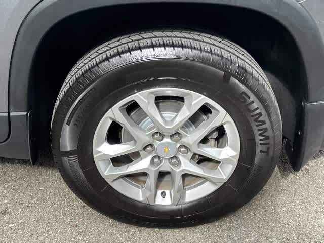 Used 2020 Chevrolet Traverse LS AWD/4WD image 5