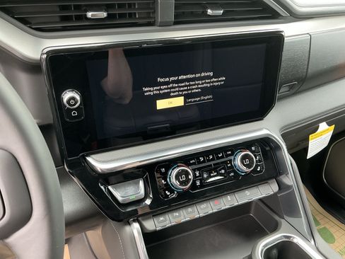 New 2026 GMC Sierra 1500 Denali w/ Denali Reserve Package AWD/4WD image 19