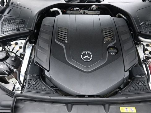 Used 2021 Mercedes-Benz S 580 4MATIC Sedan image 29
