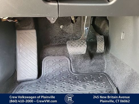 Certified 2025 Volkswagen Jetta S FWD image 40