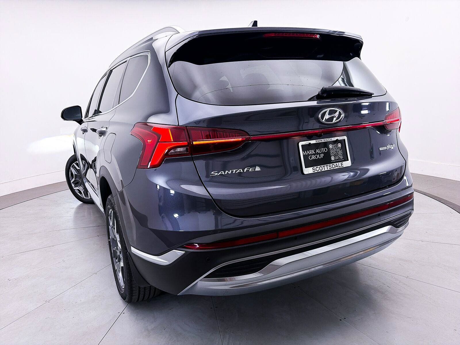 Used 2023 Hyundai Santa Fe Limited AWD/4WD image 4