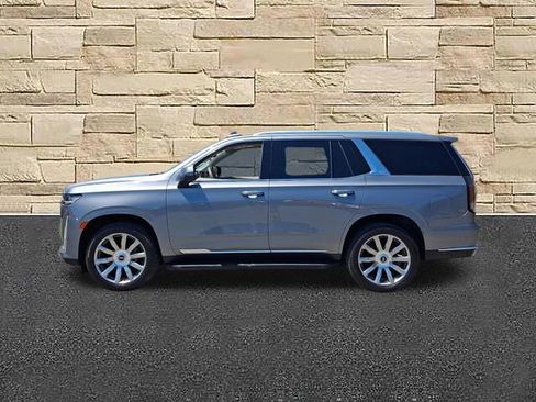 Used 2022 Cadillac Escalade Premium Luxury Platinum AWD/4WD image 2