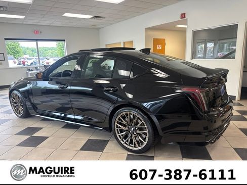 Used 2024 Cadillac CT5 V Blackwing w/ Driver Assist Package RWD image 4