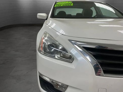 Used 2013 Nissan Altima 2.5 S FWD image 30