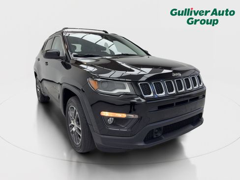 Used 2018 Jeep Compass Latitude w/ Popular Equipment Group image 13