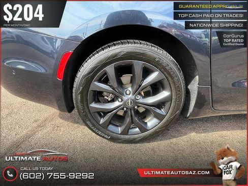 Used 2019 Chrysler Pacifica Touring-L w/ Advanced Safetytec Group FWD image 23