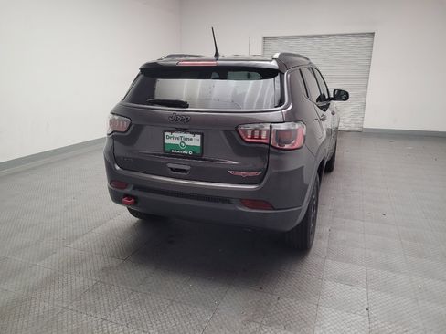 Used 2019 Jeep Compass Trailhawk image 7