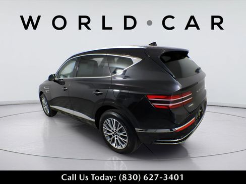 Used 2025 Genesis GV70 3.5T Sport w/ Sport Advanced Package AWD/4WD image 5