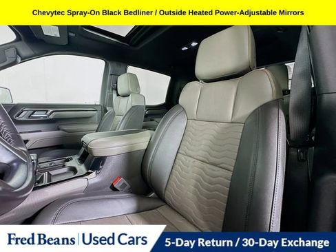 Certified 2023 Chevrolet Silverado 1500 ZR2 w/ Technology Package AWD/4WD image 24