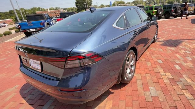 Certified 2024 Honda Accord EX image 9