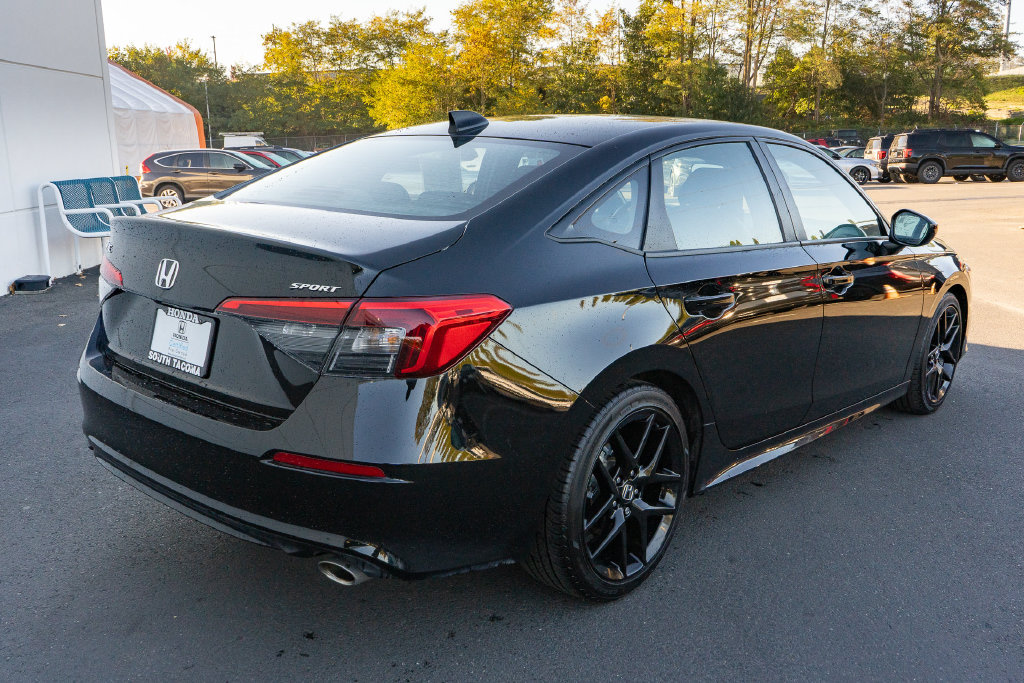 Used 2024 Honda Civic Sport image 14