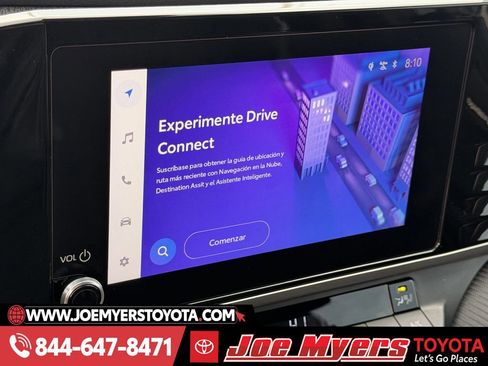 Used 2025 Toyota Camry SE image 18