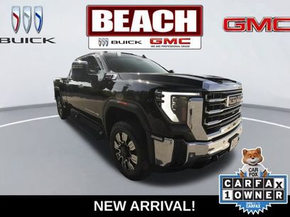 Used 2025 GMC Sierra 2500 SLT w/ SLT Premium Package