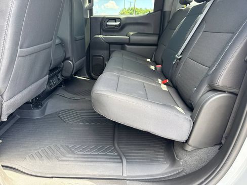 Used 2024 Chevrolet Silverado 1500 Custom Trail Boss w/ Turbomax Blackout Package AWD/4WD image 21