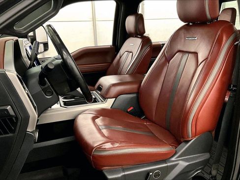 Used 2022 Ford F450 Platinum image 24