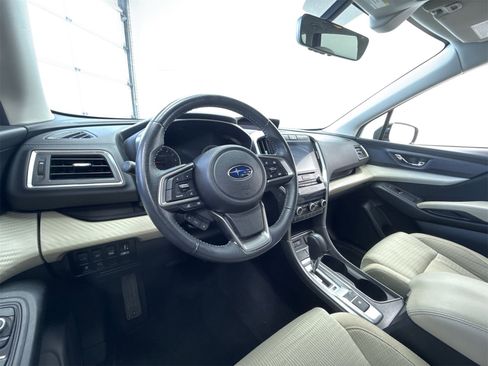 Used 2022 Subaru Ascent Premium w/ Convenience Package image 12