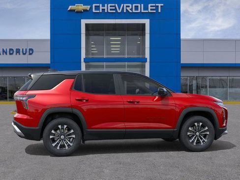 New 2026 Chevrolet Equinox LT image 5