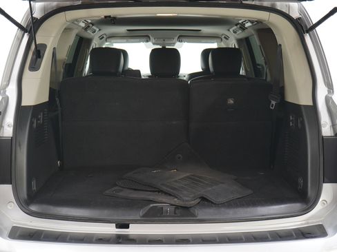 Used 2019 Nissan Armada SL w/ Premium Package AWD/4WD image 9