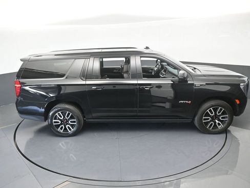 Used 2022 GMC Yukon XL AT4 w/ AT4 Premium Package image 73