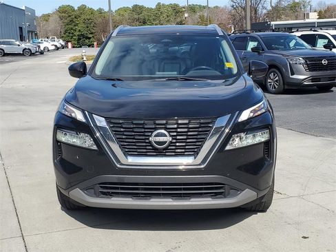 Certified 2023 Nissan Rogue SV w/ SV Premium B Package image 7